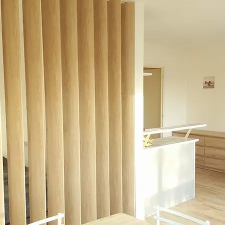 Royan Apartment *